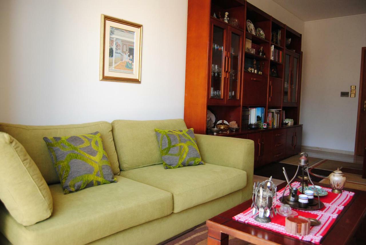 Apartment By The Beach Каламата Екстериор снимка