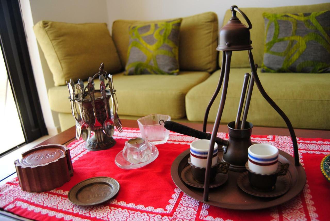 Apartment By The Beach Каламата Екстериор снимка